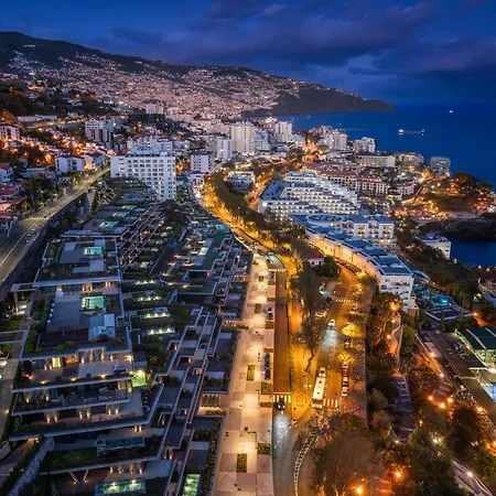 Savoy Monumentalis Viii By An Island Apartament Funchal (Madeira)