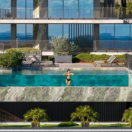 Апартаменты Savoy Monumentalis Viii By An Island