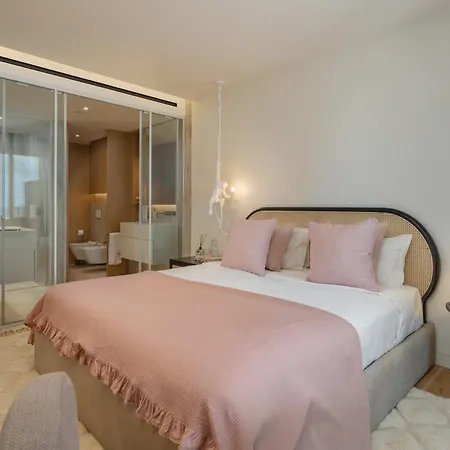 Savoy Monumentalis Viii By An Island *