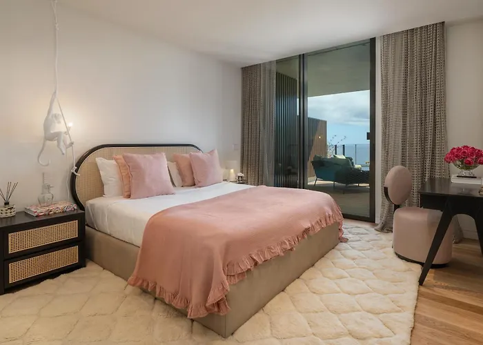 Savoy Monumentalis Viii By An Island Appartement