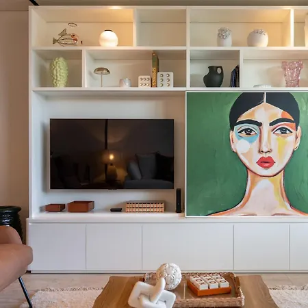 Apartman Savoy Monumentalis Viii By An Island *