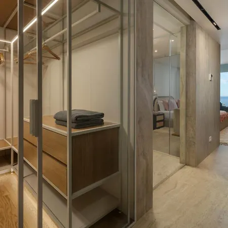 Apartman Savoy Monumentalis Viii By An Island *