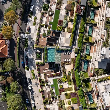 Apartman Savoy Monumentalis Viii By An Island *